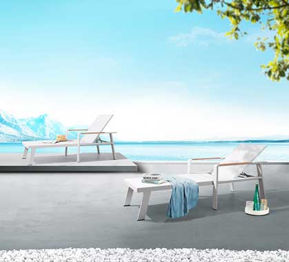 Lot de 2 Bains de Soleil + 1 Table basse Aluminium et Texitlène Matelassé Nofi Beige