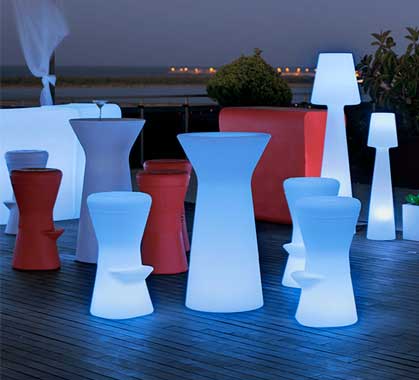 Mange Debout Lumineux Rond Table Haute Capri 110